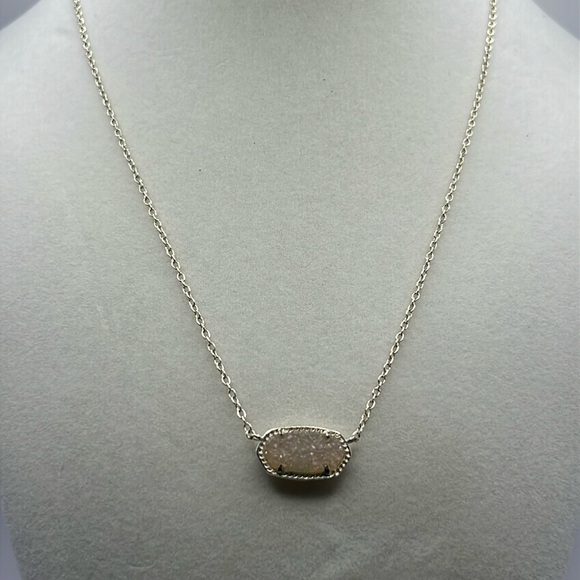 🤍Kendra Scott Gold Necklace with Druzy stone pendant - Picture 2 of 8